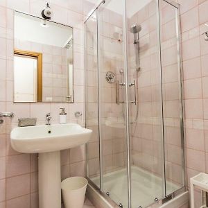 Private Bathroom King Room